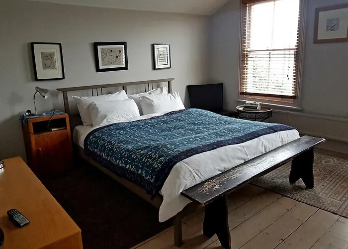Telegraph Hill B&B